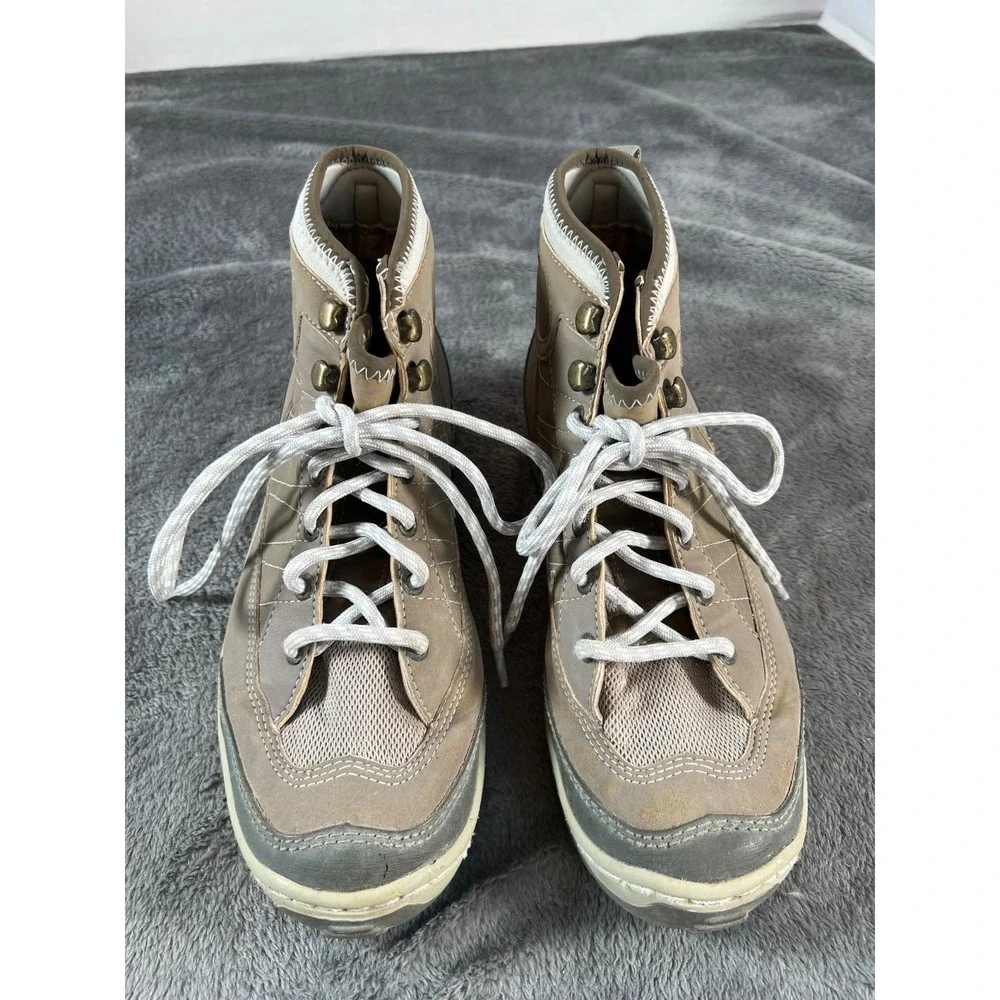 Simms Fishing Flats Wading Sneaker Boots Mens Size 7 Brown Gray High Top